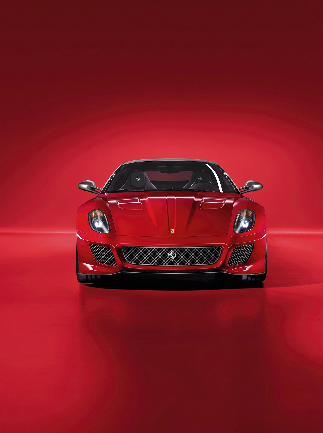 599 GTO Face à Face — Ferrari 599 GTO en vue frontale, rouge Ferrari, art mural premium