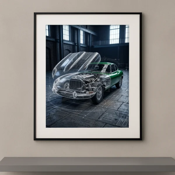 Tableau E-Type Revelation représentant une Jaguar E-Type avec carrosserie translucide, capot ouvert, moteur apparent et plans techniques dans une composition artistique inspirée de l'ingénierie automobile.