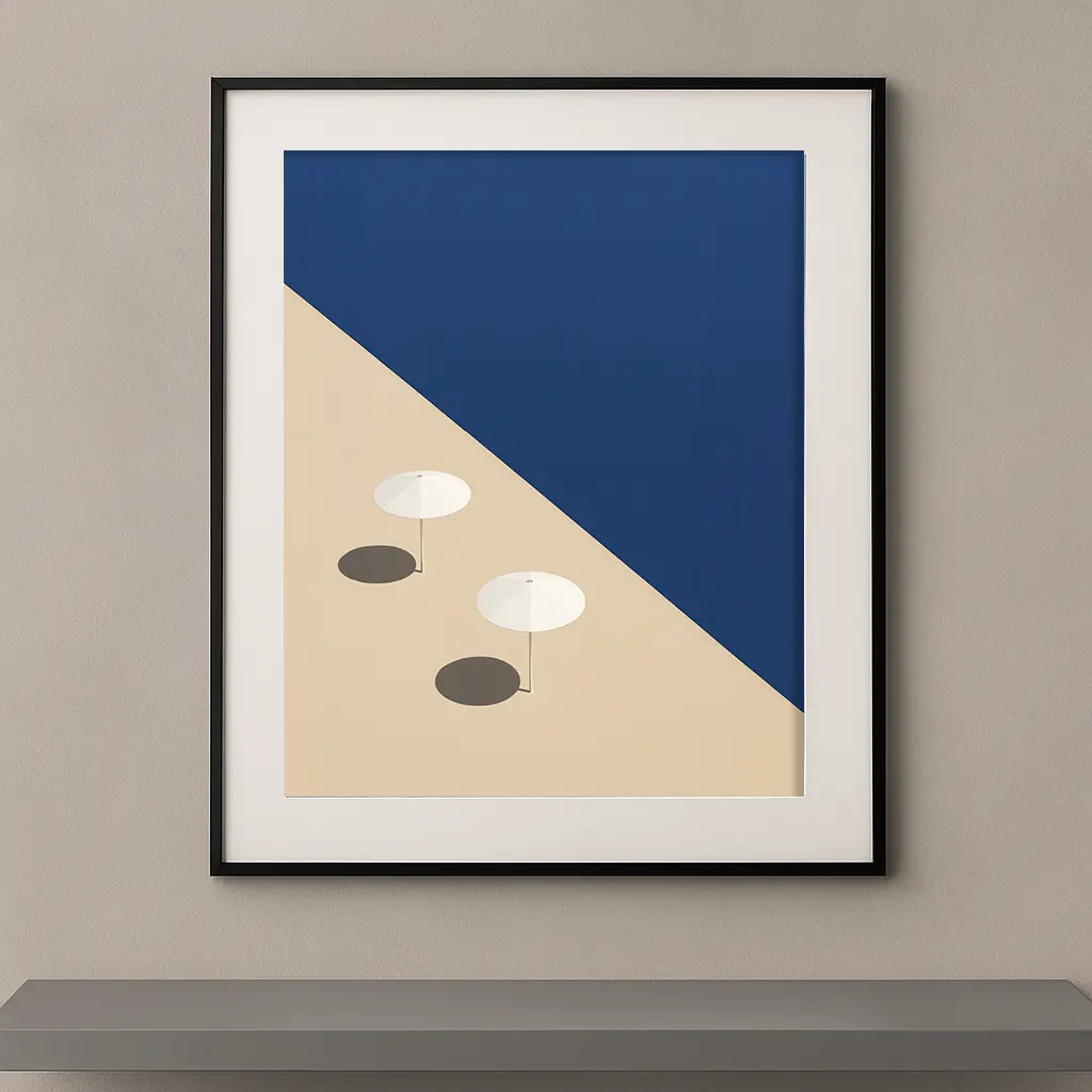 Tableau minimaliste contemporain représentant deux parasols blancs projetant leurs ombres sur une composition géométrique bleu profond et sable.