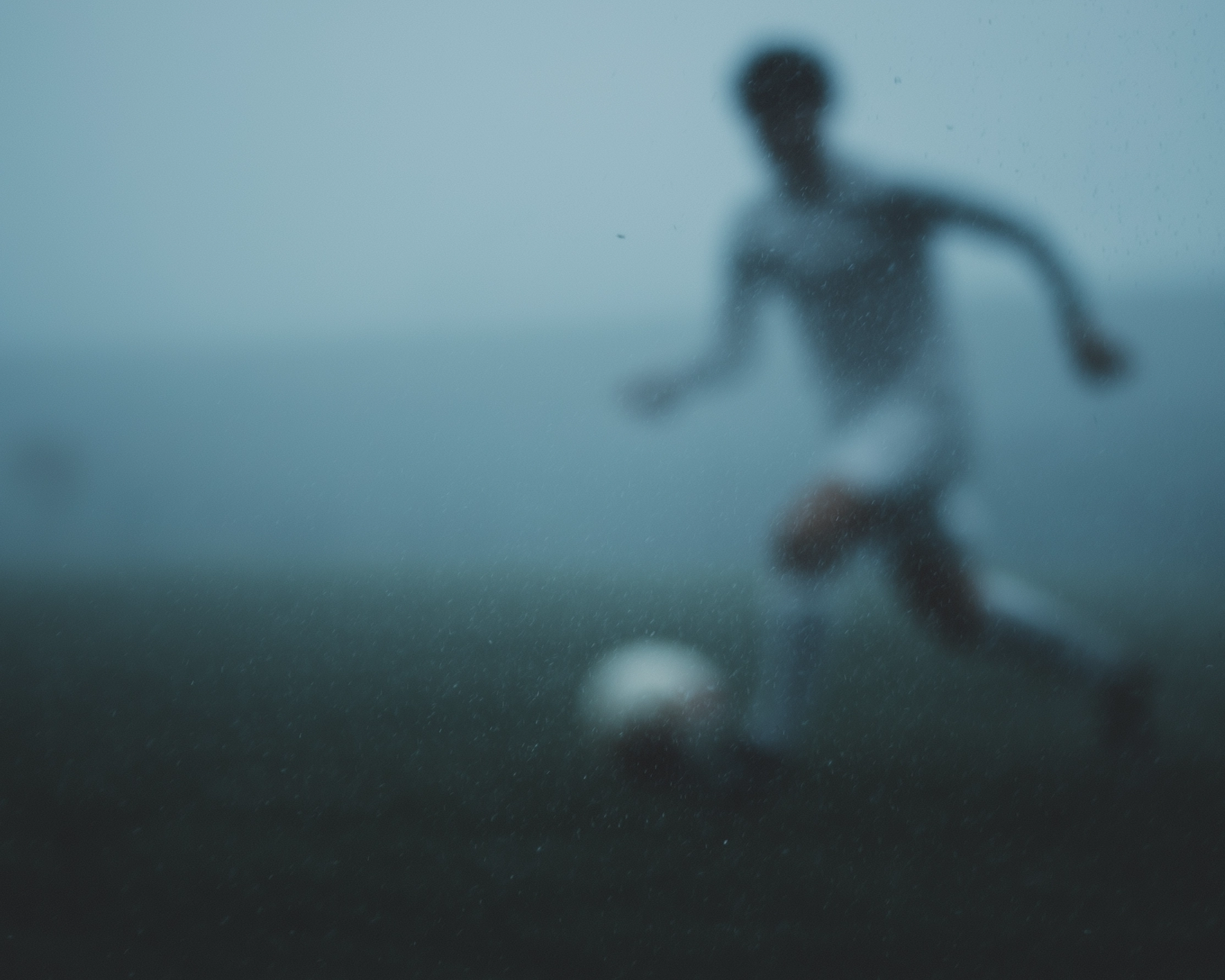 Sports Blur – 100 Mètres — départ de course, silhouettes floutées des athlètes, tension et vitesse, art mural premium