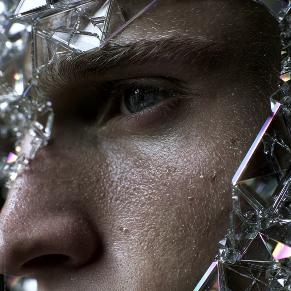 Couronne de Cristal — visage androgyne entouré d'une armure d'éclats transparents et réfléchissants, art mural premium