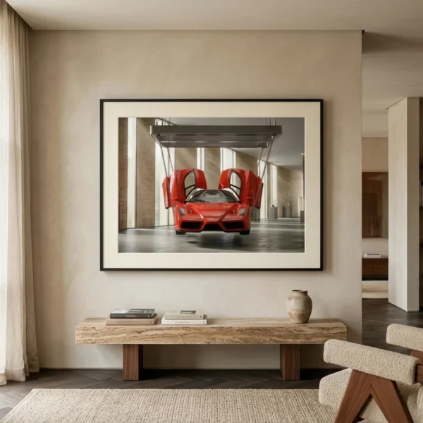 Mise en situation du tableau Ferrari Enzo portes ouvertes suspendue dans un intérieur contemporain